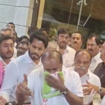 HD Kumaraswamy hospitalised after his nose starts bleeding