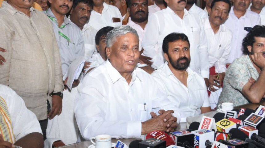 Action should be taken against whoever did wrong in Nagamangala riot : V. Somanna