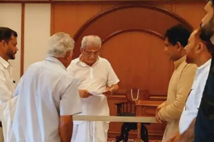 Muslim League Meet Veerendra Heggade demanded withdrawal of the Waqf Bill