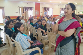 Women's Commission Chairperson Dr.Nagalakshmi Choudhary interacted with the students in the college