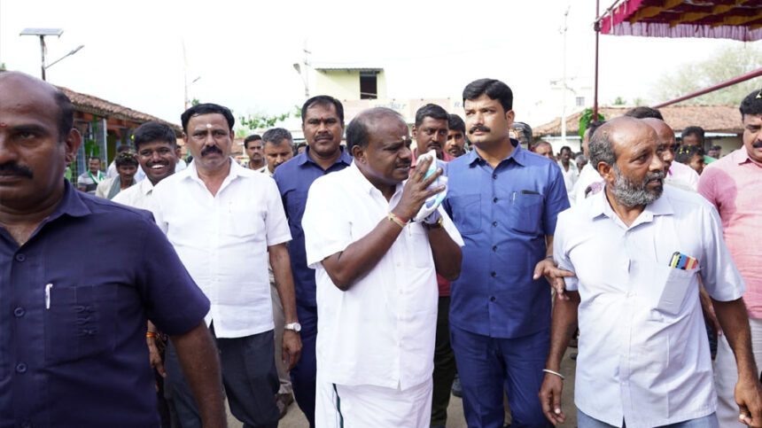 HD Kumaraswamy