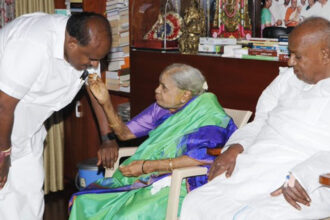 HD Kumaraswamy