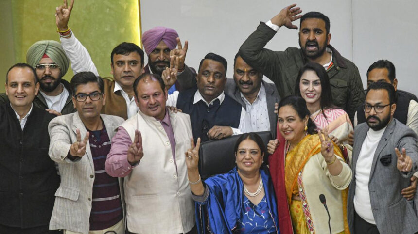 BJP defeats AAP-Congress alliance
