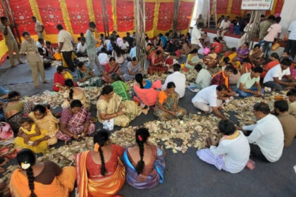 Kanakagiri Kanakachalapati hundi.