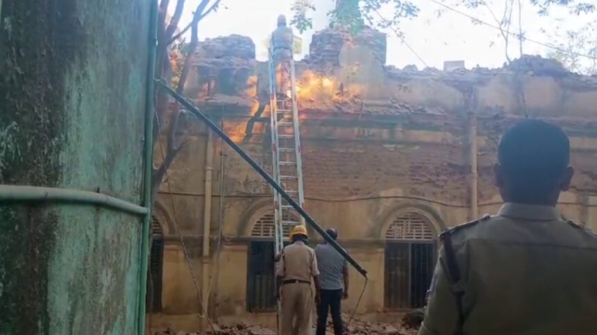 Mysuru: Worker trapped as Maharani Science College building collapses