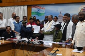 Naxalits Naxalits Naxalits