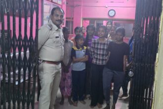 Police Inspector makes surprise visit to student hostel