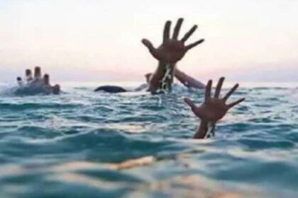 drown in River Water