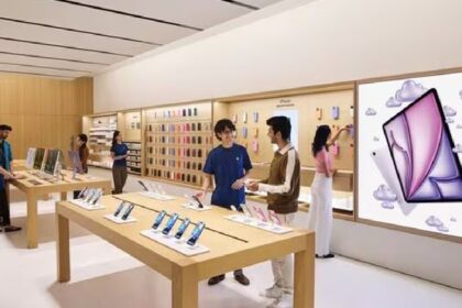 Apple Apple Apple
