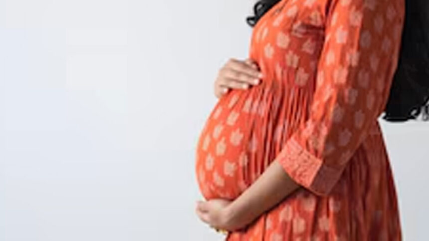 ಅಪ್ರಾಪ್ತ ತಂಗಿಯನ್ನೇ ಗರ್ಭಿಣಿ ಮಾಡಿದ ಸ್ವಂತ ಅಣ್ಣ, ಮಗುವಿಗೆ ಜನ್ಮ ನೀಡಿದ ಬಾಲಕಿ 1 Pregnnr Pregnnr Pregnnr