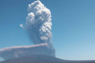 Volcanic Eruption Volcanic Eruption Volcanic Eruption