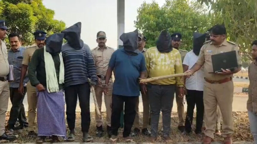 fghrhj fghrhj fghrhj